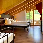 Alpenlodge Charivari - Sommerbergbahn Unlimited Kostenlos מלון דירות 4*