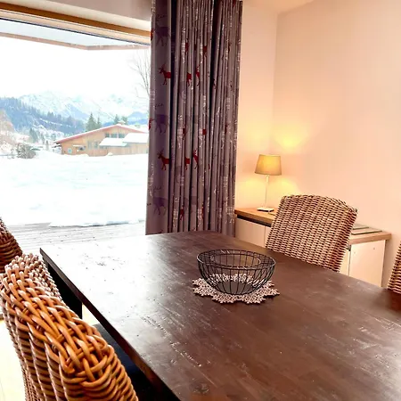 Апарт-отель Alpenlodge Charivari - Sommerbergbahn Unlimited Kostenlos Оберстдорф