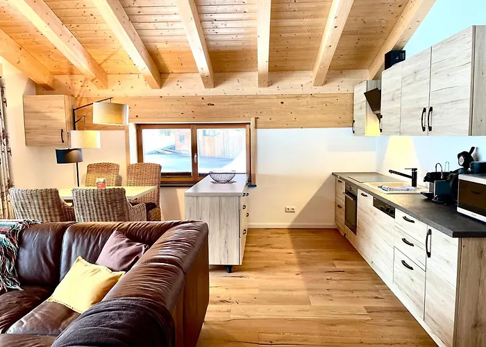 아파트호텔 Alpenlodge Charivari - Sommerbergbahn Unlimited Kostenlos 4*